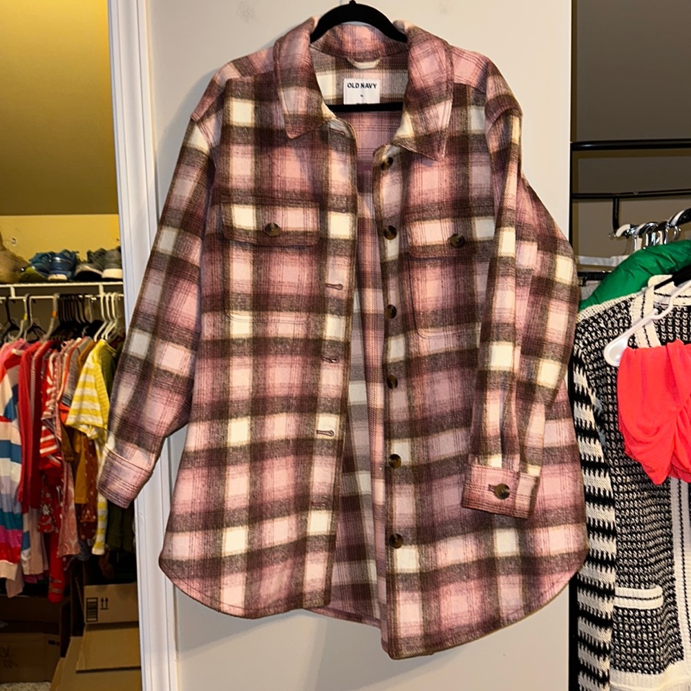 XL brown and pink Old Navy Shacket